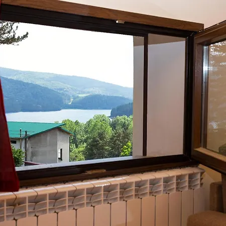 Dimora Nel Bosco Apartment