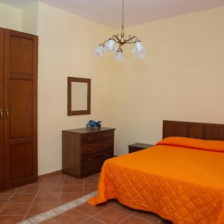 Dimora Nel Bosco Apartment