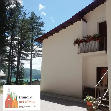 Dimora Nel Bosco Apartment