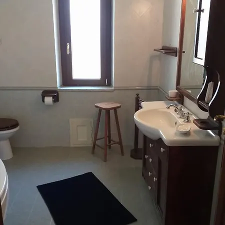 Apartment Dimora Nel Bosco Lorica